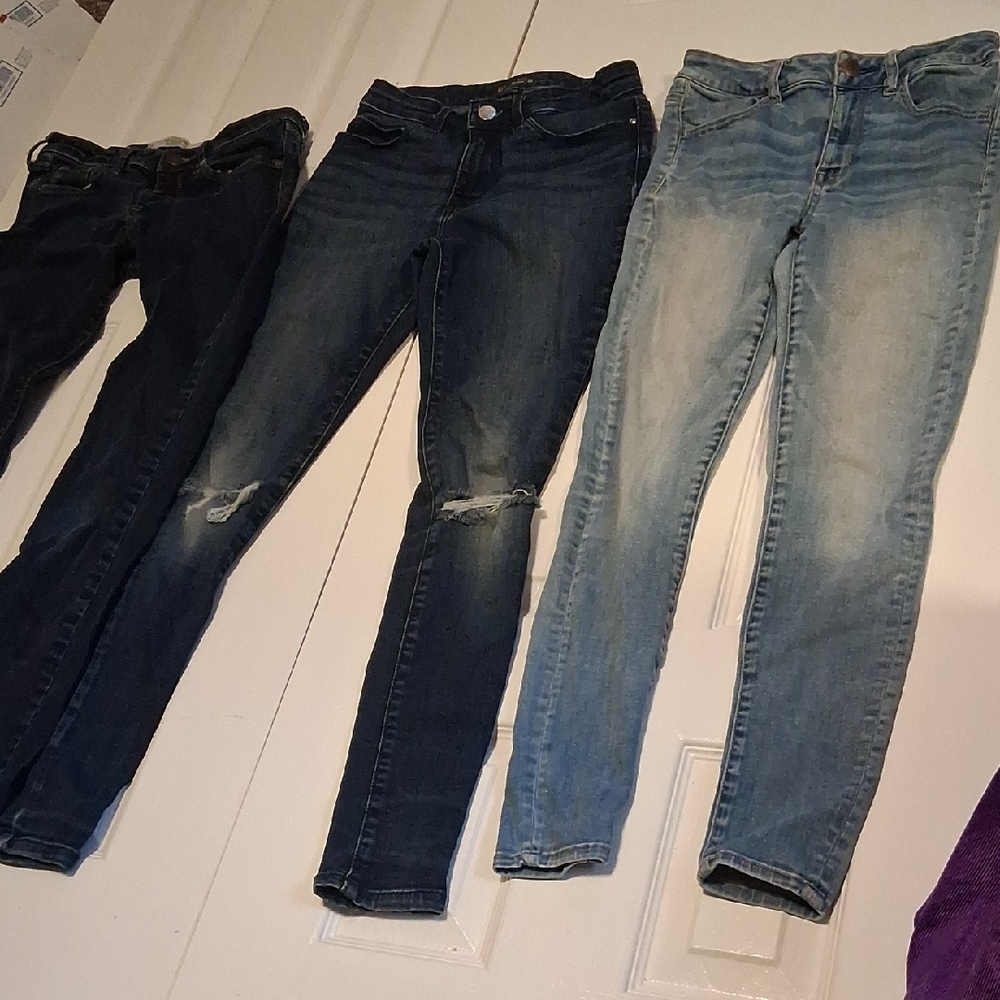 Size 2 Abercrombie LEE American Eagle Outfitters Blue Skinny Jeans
